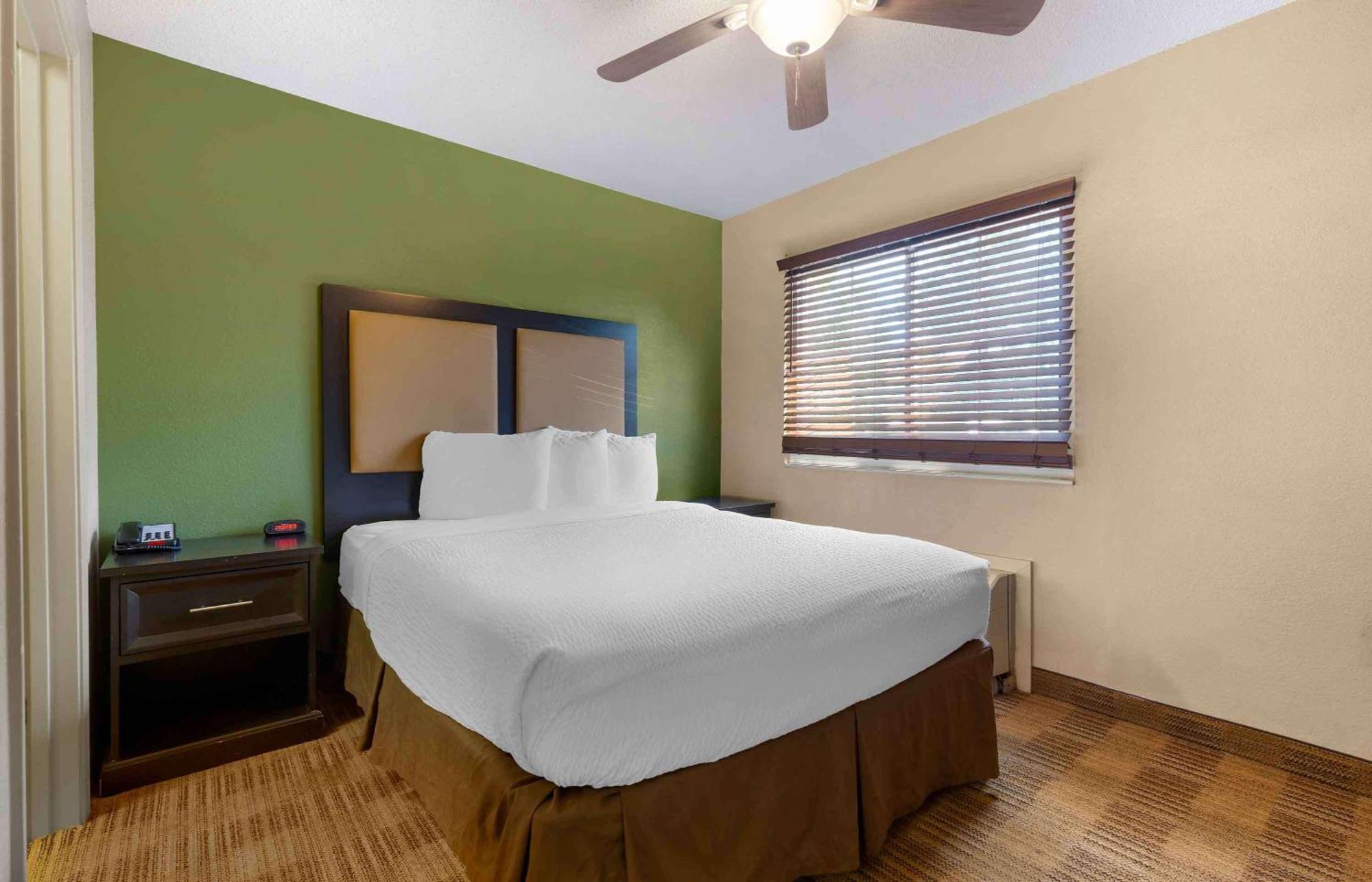 Extended Stay America Suites - Dallas - Plano Parkway Bagian luar foto
